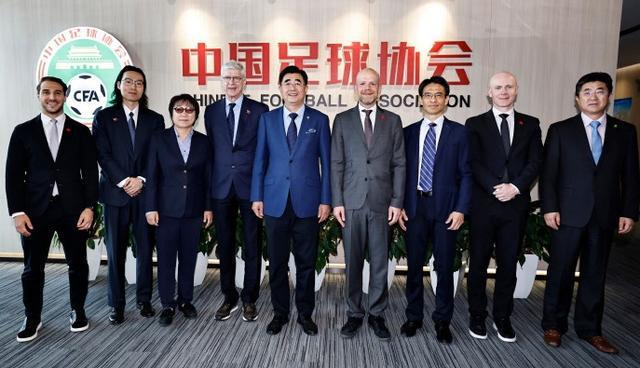 易倍体育-足协主席宋凯与国际足联秘书长在京会面